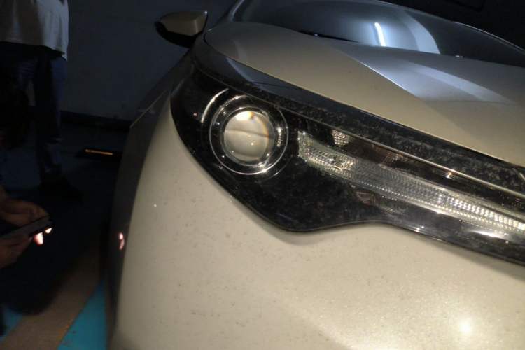 Used Toyota Levin 2017 1.2T G CVT Elite Edition Right Front Headlight