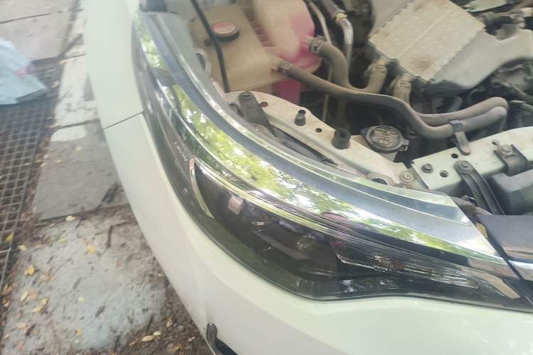 Used Toyota Levin 2017 Revised 185T CVT Elite Edition China V Standard Right Front Headlight