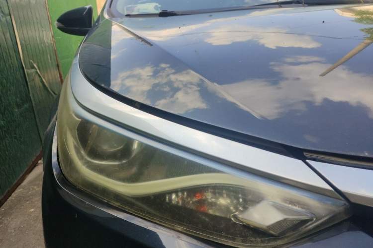 Used Toyota Levin 2017 Revised Dual-Engine 1.8H GS E-CVT Elite Sunroof Version China V Standard Right Front Headlight