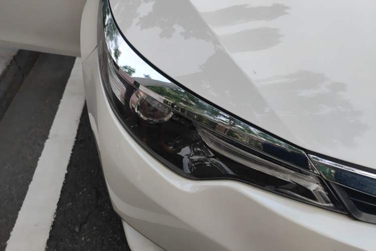 Used Toyota Levin 2017 1.2T G CVT Elite Edition Right Front Headlight