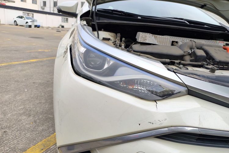 Used Toyota Levin 2017 Revised Dual-Engine 1.8H GS E-CVT Elite Sunroof Version China V Standard Right Front Headlight