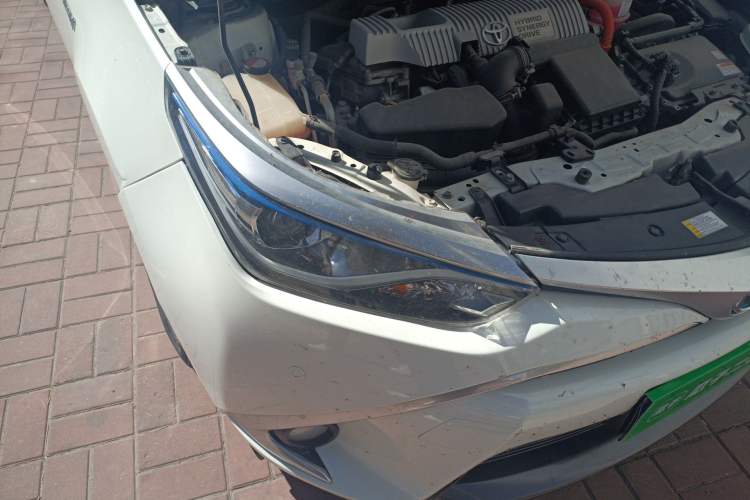 Used Toyota Levin 2017 Revised Dual-Engine 1.8H GS-L E-CVT Leading Edition China V Standard Right Front Headlight