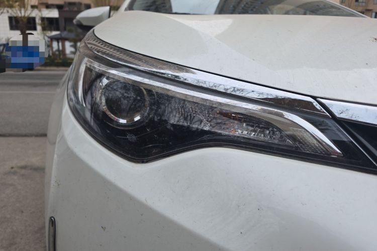 Used Toyota Levin 2017 Revised 185T Manual New Edition China V Standard Right Front Headlight