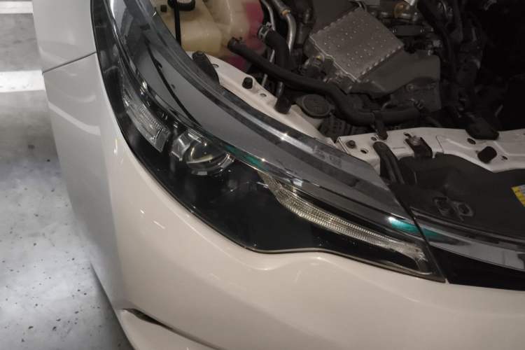 Used Toyota Levin 2017 1.2T G CVT Elite Edition Right Front Headlight