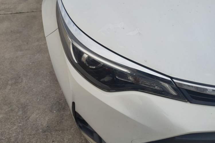 Used Toyota Levin 2017 Revised Version 185T CVT New Sharp Edition China V Standard Right Front Headlight