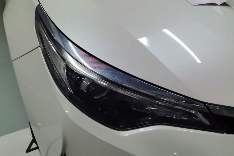Used Toyota Levin 2017 Revised 185T CVT Elite Edition China V Standard Right Front Headlight