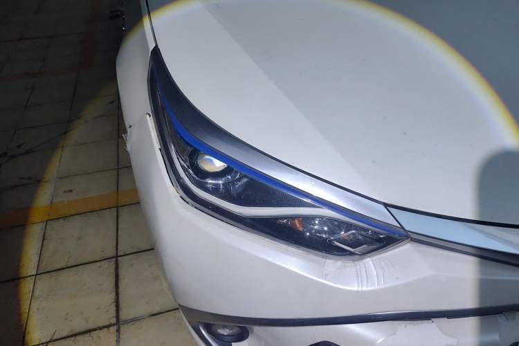 Used Toyota Levin 2017 Revised Dual-Engine 1.8H GS E-CVT Elite Sunroof Version China V Standard Right Front Headlight