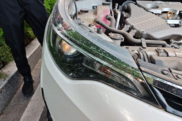 Used Toyota Levin 2017 Revised 185T CVT Elite Edition China V Standard Right Front Headlight