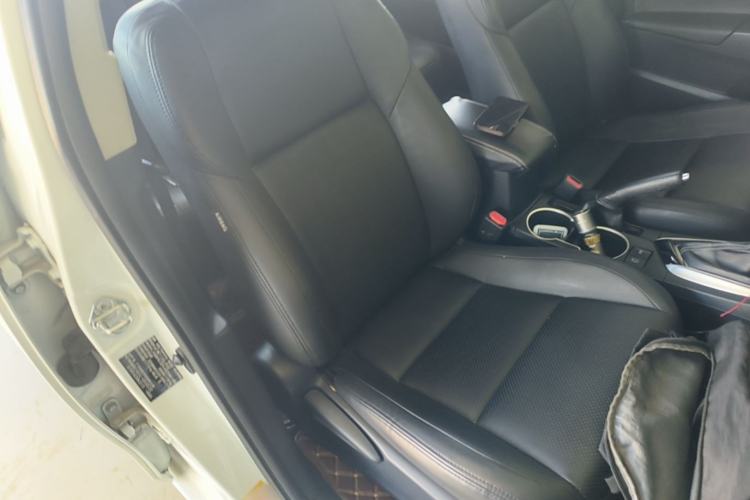 Used Toyota Levin 2017 Revised 185T CVT Elite Edition China V Standard Right Front Seat