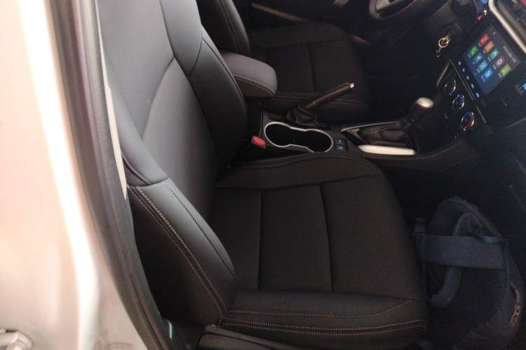 Used Toyota Levin 2017 Revised 185T CVT Elite Edition China V Standard Right Front Seat