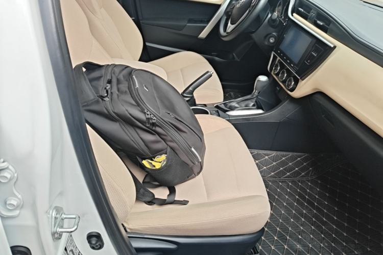 Used Toyota Levin 2017 Revised 185T CVT Elite Edition China V Standard Right Front Seat