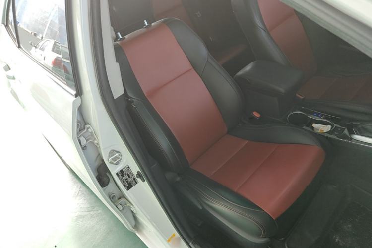 Used Toyota Levin 2017 Revised 185T CVT Elite Edition China V Standard Right Front Seat