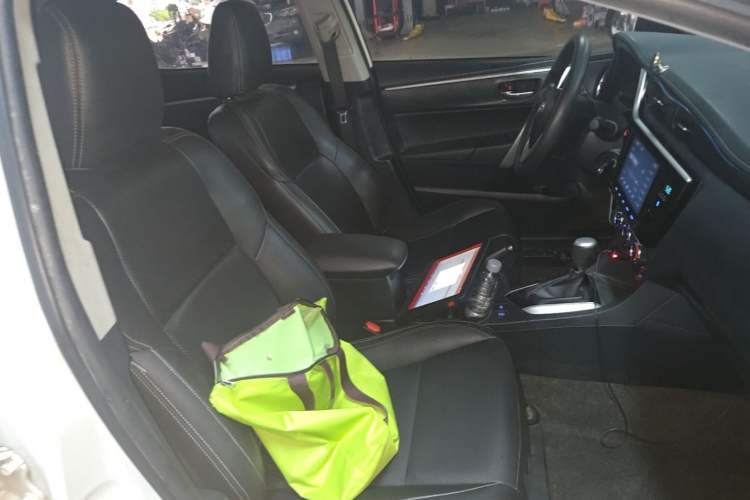 Used Toyota Levin 2017 Revised 185T CVT Elite Edition China V Standard Right Front Seat