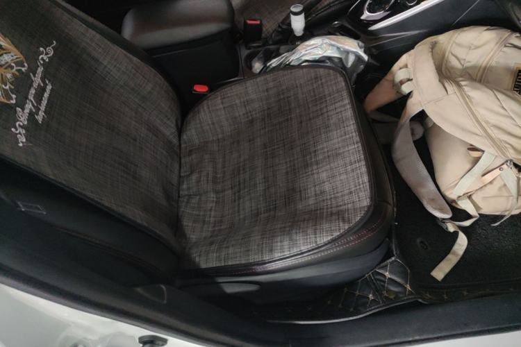 Used Toyota Levin 2017 Revised Dual-Engine 1.8H GS E-CVT Elite Sunroof Version China V Standard Right Front Seat