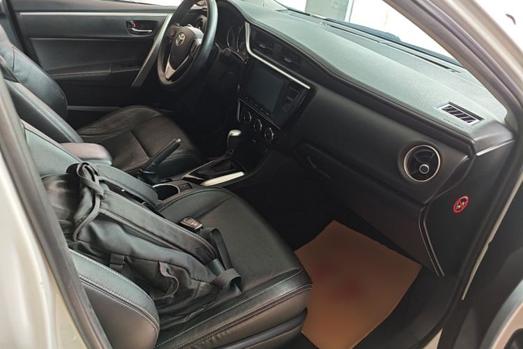 Used Toyota Levin 2017 Revised 185T CVT Leading Edition China V Standard Right Front Seat