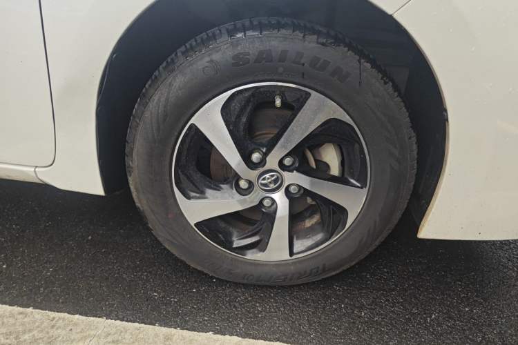 Used Toyota Levin 2017 Revised 185T CVT Elite Edition China V Standard Right Front Wheel Hub