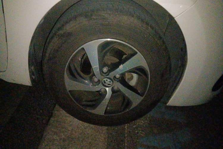 Used Toyota Levin 2017 Revised 185T CVT Elite Edition China V Standard Right Front Wheel Hub