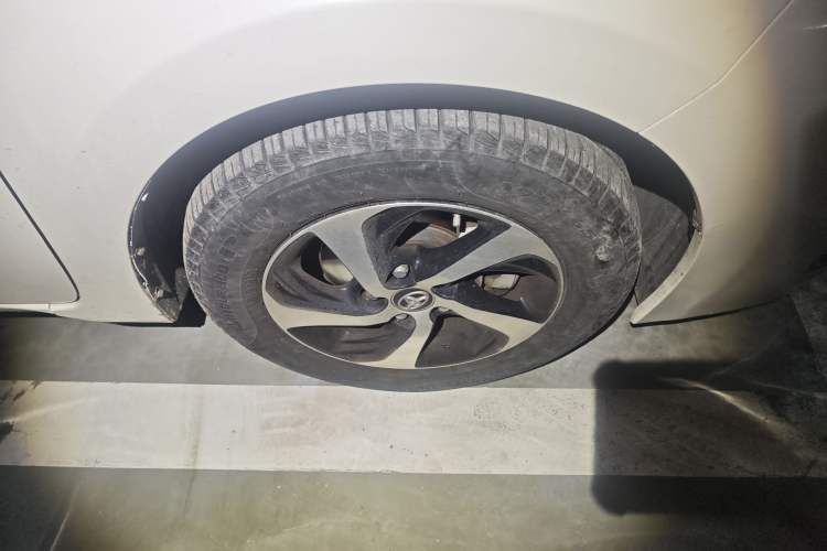 Used Toyota Levin 2017 Revised 185T CVT Elite Edition China V Standard Right Front Wheel Hub