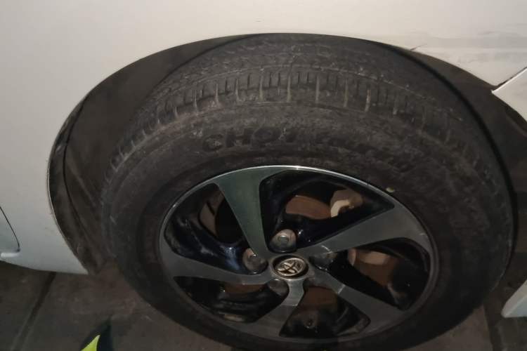 Used Toyota Levin 2017 Revised Version 185T CVT Elite Edition China VI Standard Right Front Wheel Hub