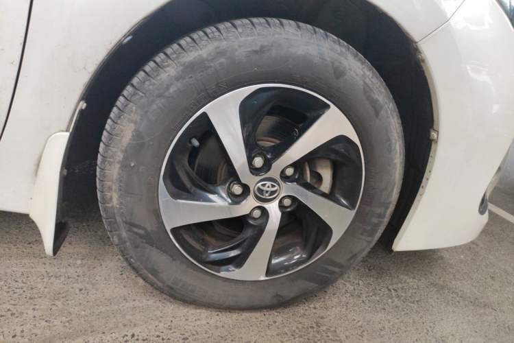 Used Toyota Levin 2017 Revised 185T CVT Elite Edition China V Standard Right Front Wheel Hub