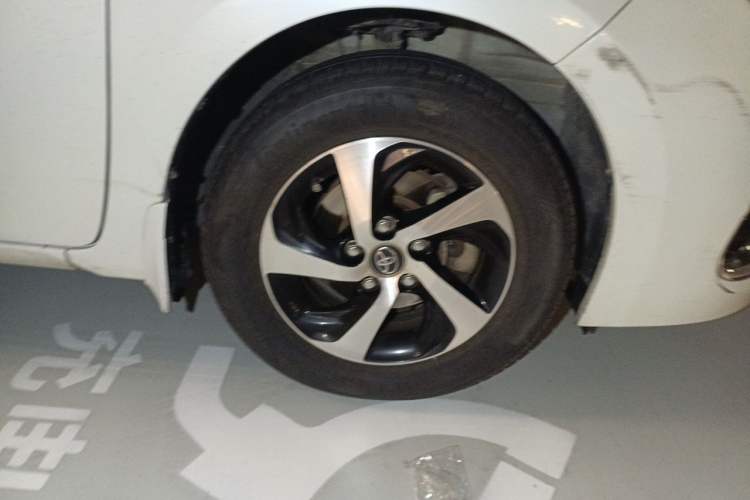 Used Toyota Levin 2017 Revised 185T CVT Elite Edition China V Standard Right Front Wheel Hub