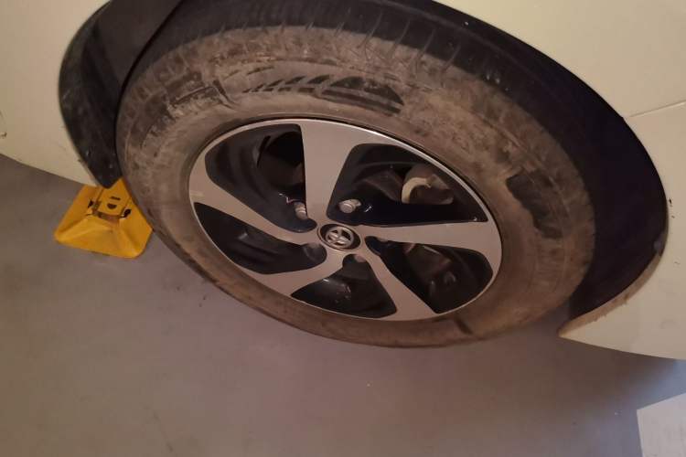 Used Toyota Levin 2017 Revised 185T CVT Elite Edition China V Standard Right Front Wheel Hub