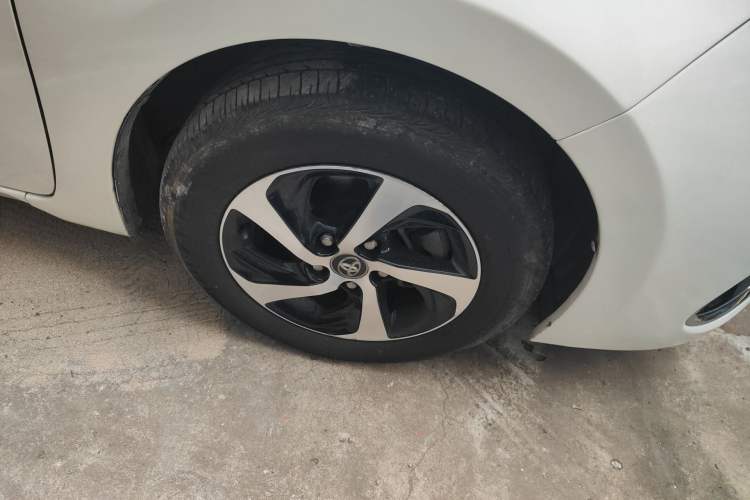 Used Toyota Levin 2017 Revised 185T CVT Elite Edition China V Standard Right Front Wheel Hub