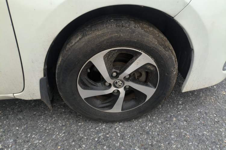 Used Toyota Levin 2017 Revised 185T CVT Elite Edition China V Standard Right Front Wheel Hub