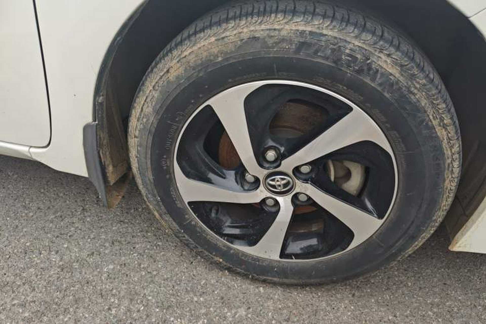 Used Toyota Levin 2017 Revised 185T CVT Elite Edition China V Standard Right Front Wheel Hub
