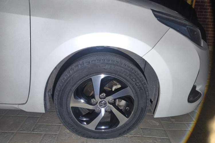 Used Toyota Levin 2017 Revised 185T CVT Elite Edition China V Standard Right Front Wheel Hub