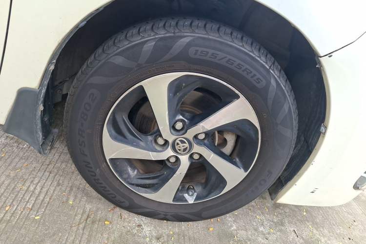 Used Toyota Levin 2017 Revised 185T CVT Elite Edition China V Standard Right Front Wheel Hub