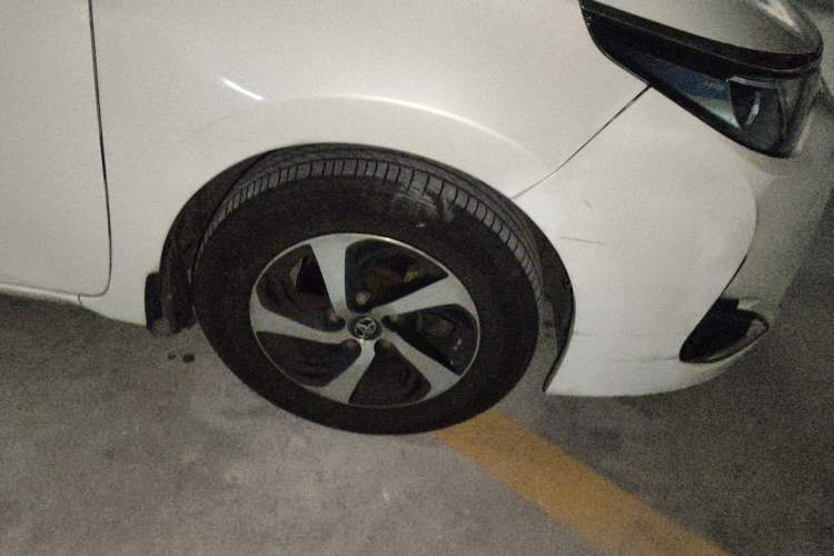 Used Toyota Levin 2017 Revised 185T CVT Elite Edition China V Standard Right Front Wheel Hub