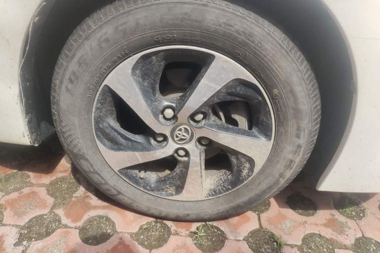 Used Toyota Levin 2017 Revised 185T CVT Elite Edition China V Standard Right Front Wheel Hub
