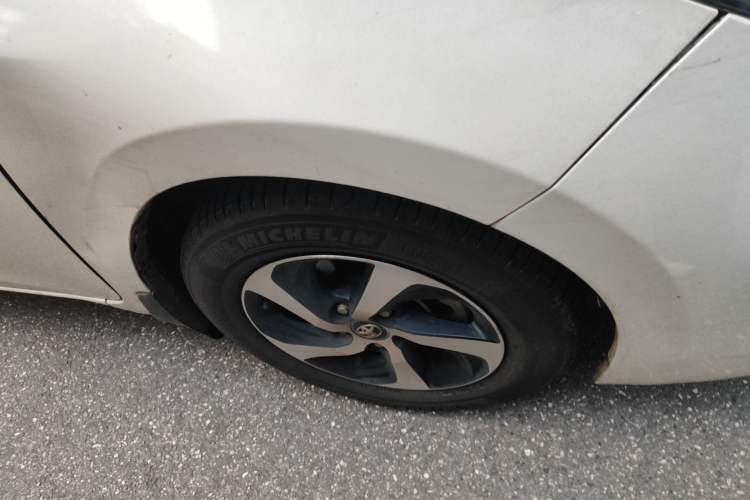 Used Toyota Levin 2017 Revised 185T CVT Elite Edition China V Standard Right Front Wheel Hub