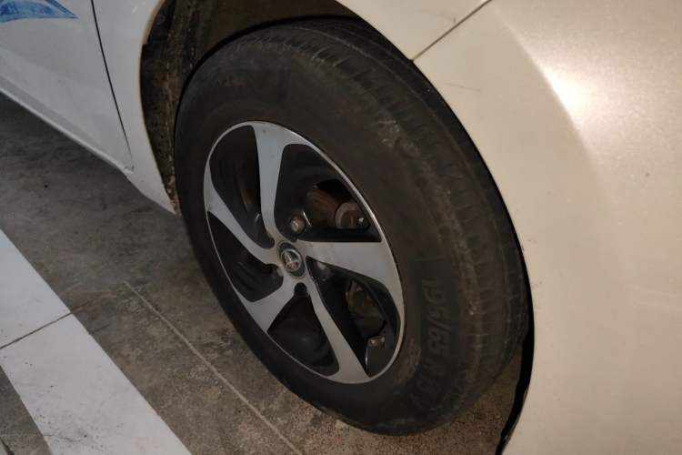 Used Toyota Levin 2017 Revised 185T CVT Elite Edition China V Standard Right Front Wheel Hub