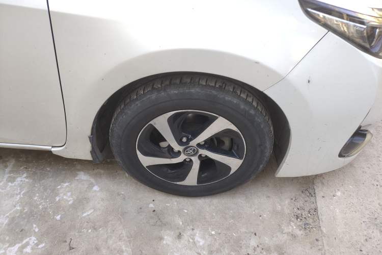 Used Toyota Levin 2017 Revised 185T CVT Elite Edition China V Standard Right Front Wheel Hub