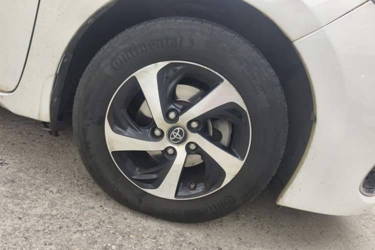 Used Toyota Levin 2017 Revised 185T CVT Elite Edition China V Standard Right Front Wheel Hub