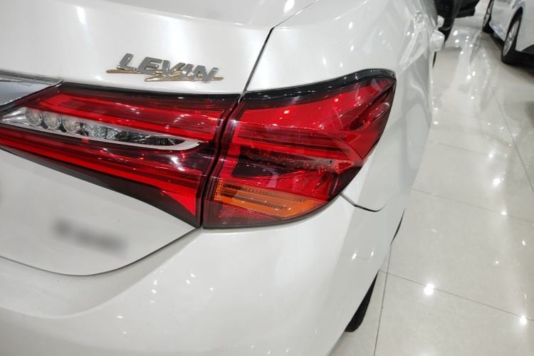 Used Toyota Levin 2017 Revised 185T CVT Elite Edition China V Standard Right Rear Taillight