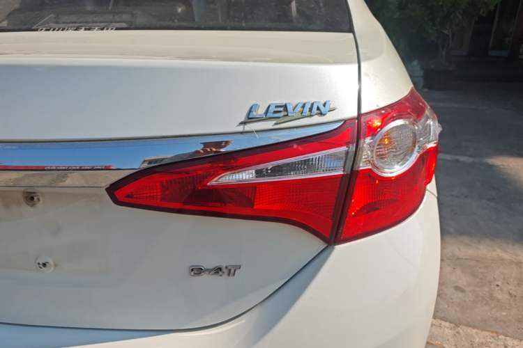 Used Toyota Levin 2017 1.2T V CVT Luxury Edition Right Rear Taillight
