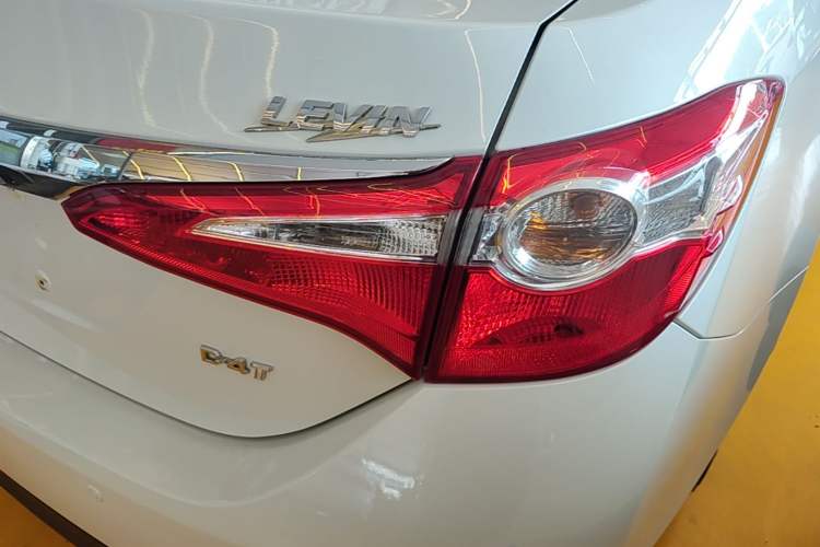 Used Toyota Levin 2017 1.2T G CVT Elite Edition Right Rear Taillight