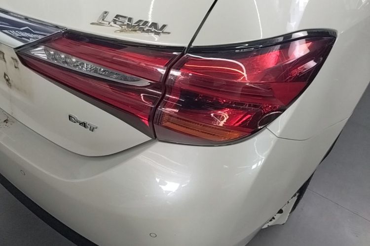 Used Toyota Levin 2017 Revised 185T CVT Elite Edition China V Standard Right Rear Taillight