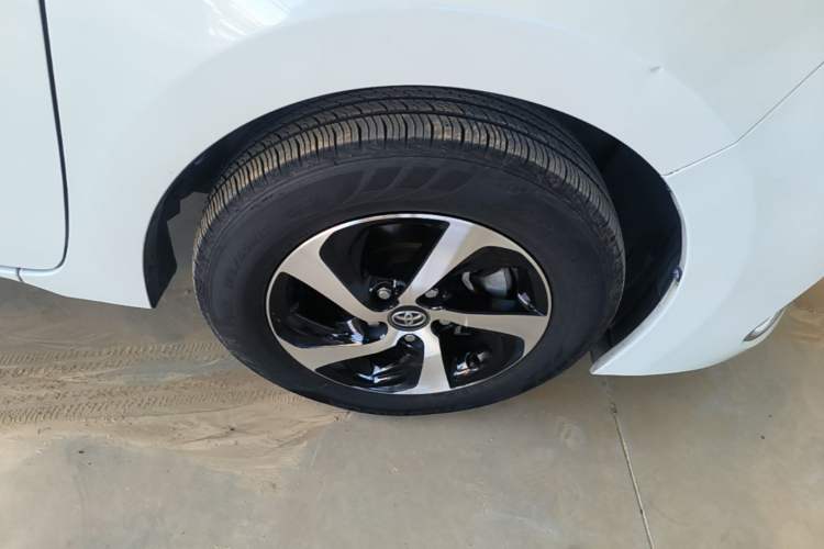 Used Toyota Levin 2017 Revised 185T CVT Elite Edition China V Standard Right Rear Wheel Hub
