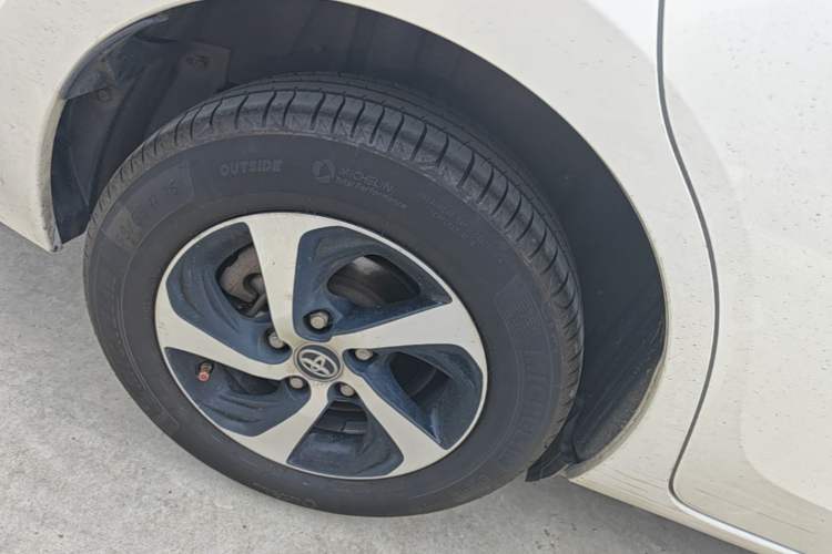 Used Toyota Levin 2017 Revised 185T CVT Elite Edition China V Standard Right Rear Wheel Hub