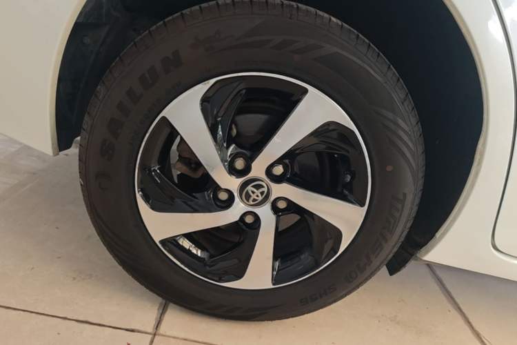 Used Toyota Levin 2017 Revised 185T CVT Elite Edition China V Standard Right Rear Wheel Hub