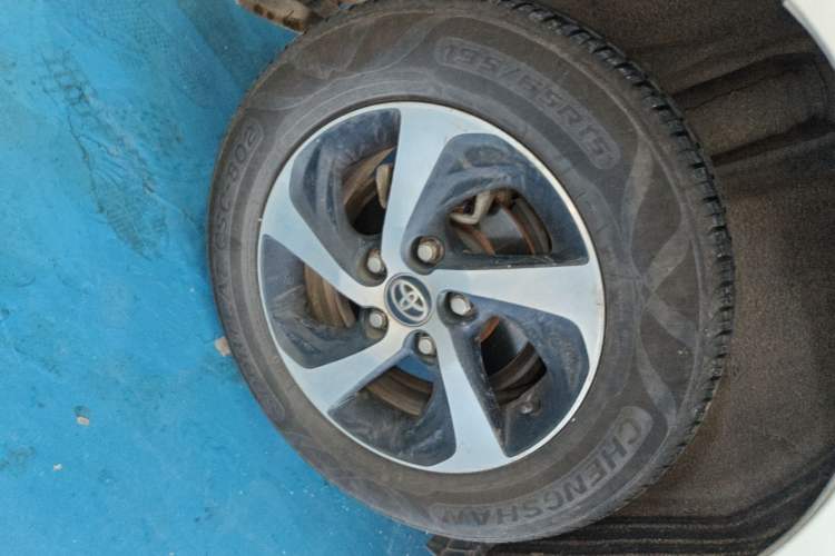 Used Toyota Levin 2017 Revised 185T CVT Elite Edition China V Standard Right Rear Wheel Hub