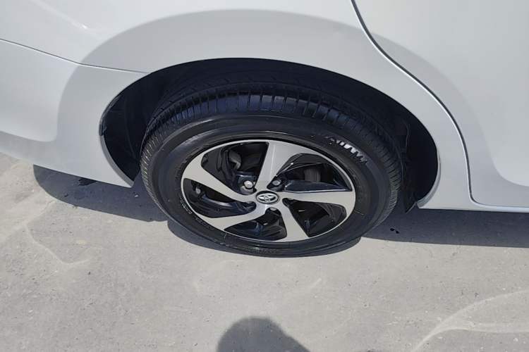 Used Toyota Levin 2017 Revised 185T CVT Elite Edition China V Standard Right Rear Wheel Hub
