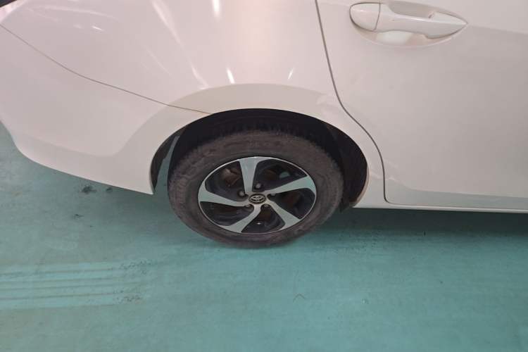 Used Toyota Levin 2017 Revised 185T CVT Elite Edition China V Standard Right Rear Wheel Hub