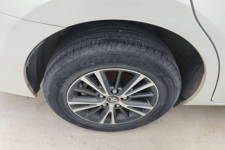 Used Toyota Levin 2017 1.2T G CVT Elite Edition Right Rear Wheel Hub