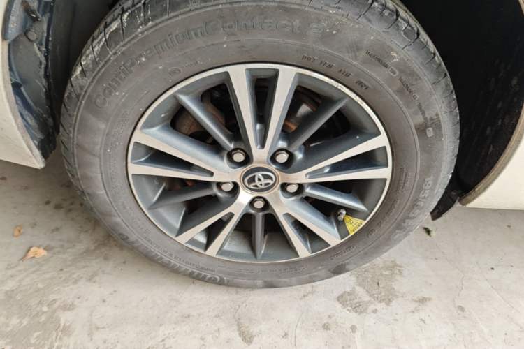 Used Toyota Levin 2017 1.2T G CVT Elite Edition Right Rear Wheel Hub
