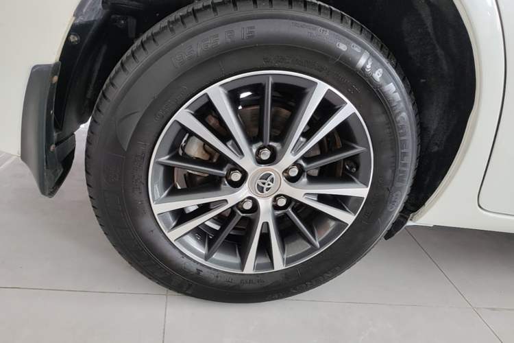 Used Toyota Levin 2017 1.2T G CVT Elite Edition Right Rear Wheel Hub
